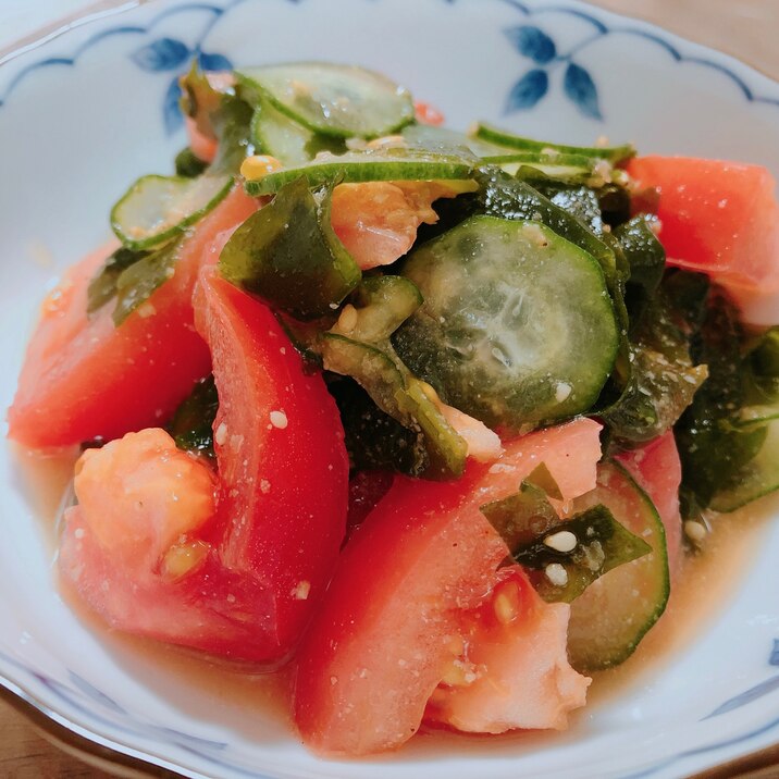 トマトとワカメのさっぱり酢の物